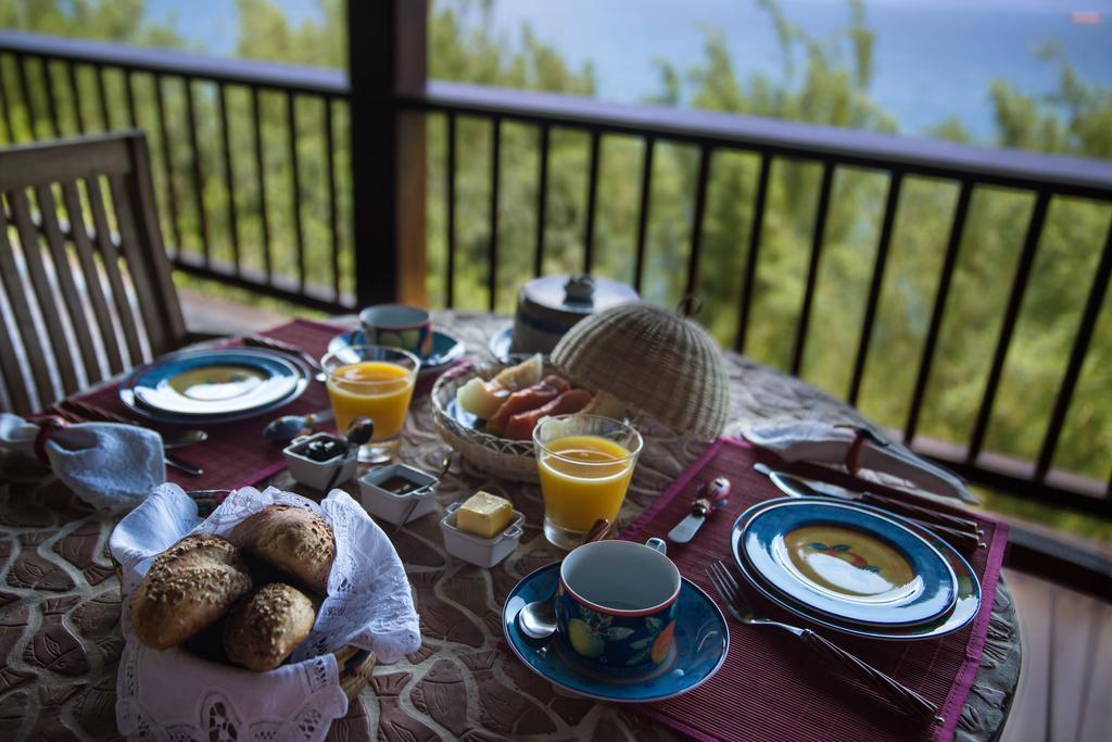 Casa Vermelha Guest House Ильябела Экстерьер фото